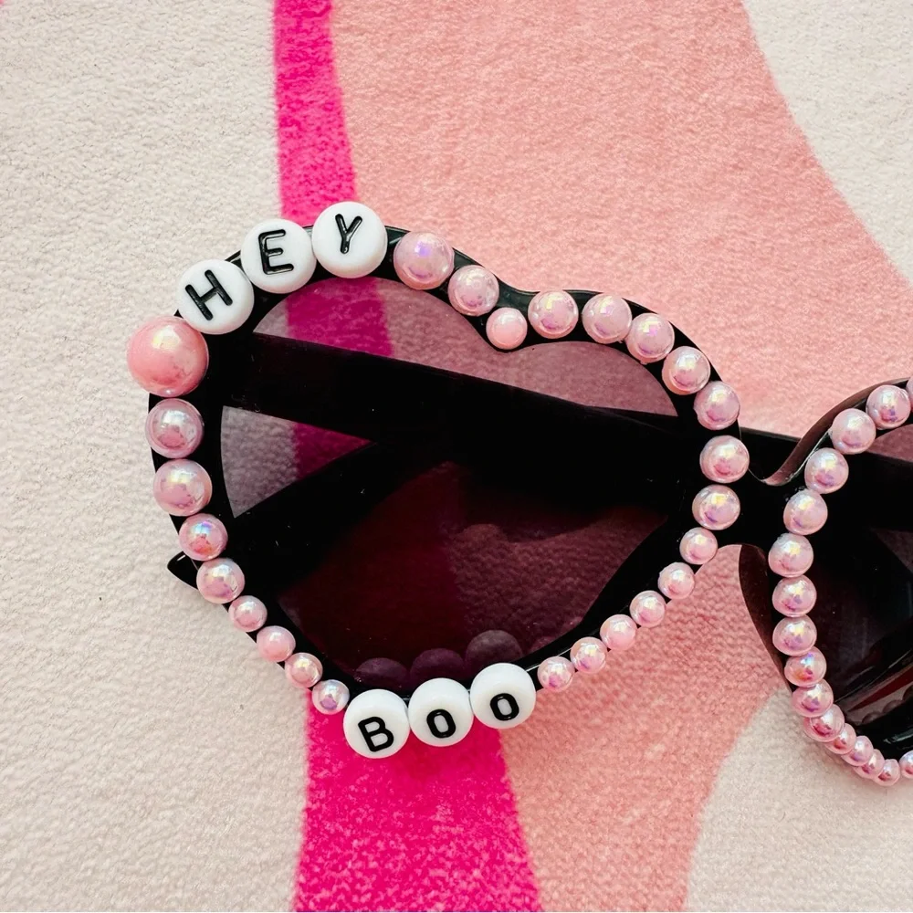Heart-Shaped Sunglasses with Pink Pearls and Minnie Mouse ghost